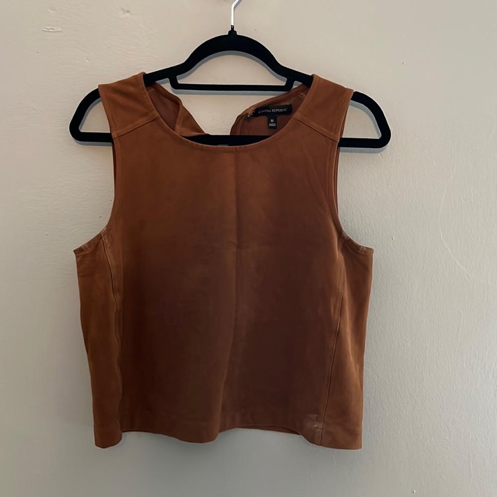 Banana Republic cropped shirt